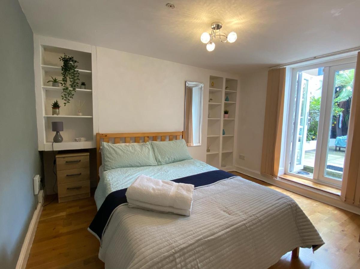 Spacious 2-Bed Flat With Garden, 3 Minutes Walk From Oval Tube Station 런던 외부 사진